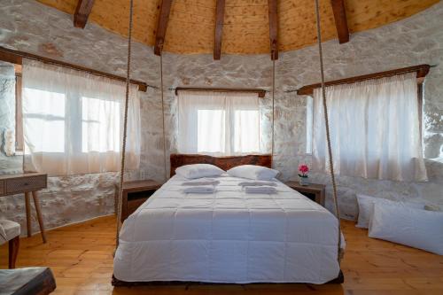 Zante Hidden Hills Zante Hidden Hills