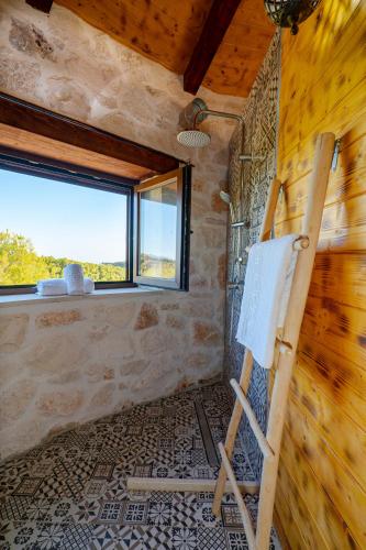 Zante Hidden Hills Zante Hidden Hills