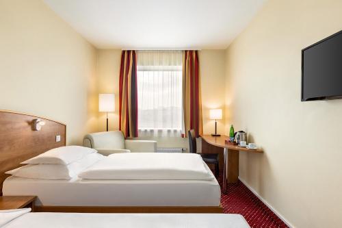 Best Western Amedia Praha - image 6