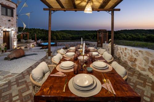 Zante Hidden Hills Zante Hidden Hills