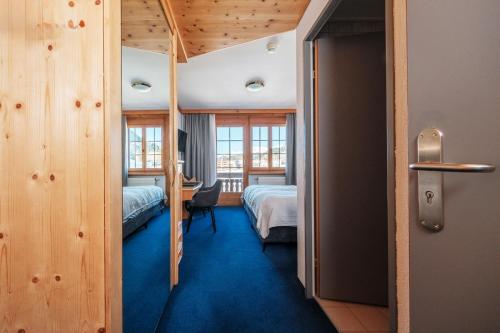Hotel Bünda Davos Room Type - Comfort Double Room with Balcony