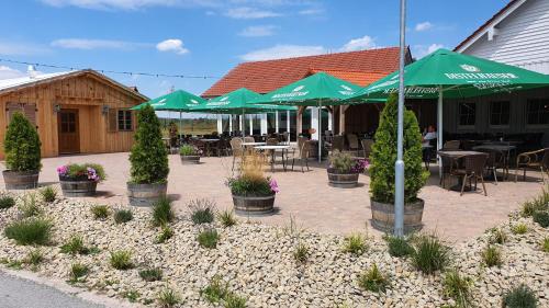 Barrierefreie Ferienwohnungen in der Nähe der Golf- und Freizeitanlage (Barrierefreie Ferienwohnungen in der Nahe der Golf- und Freizeitanlage) in Limbach