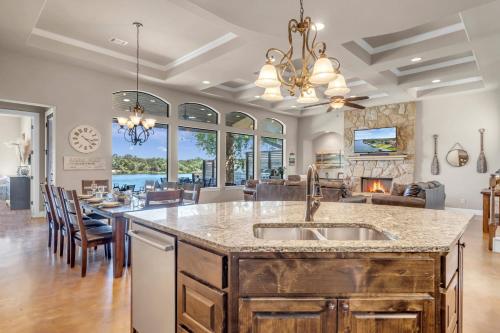 119 Christopher Concierge Services Available in Kingsland (TX)
