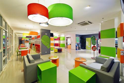 Lobby, POP! Hotel Tanjung Karang in Bandar Lampung