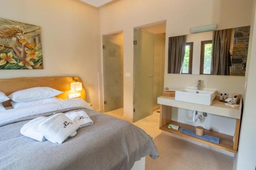 12 Months Resort & Spa