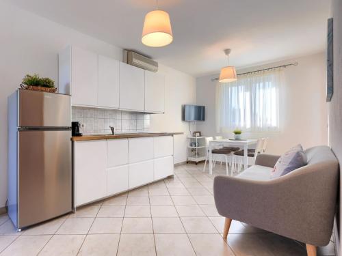 Apartment Fiore-2 by Interhome in Gedici