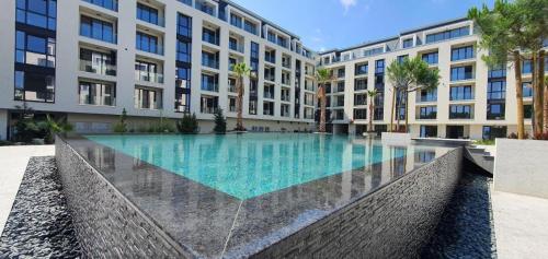 EXCLUSIVE St Constantine Suites 3