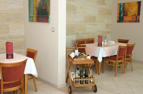 Jeravi Beach Hotel - All Inclusive