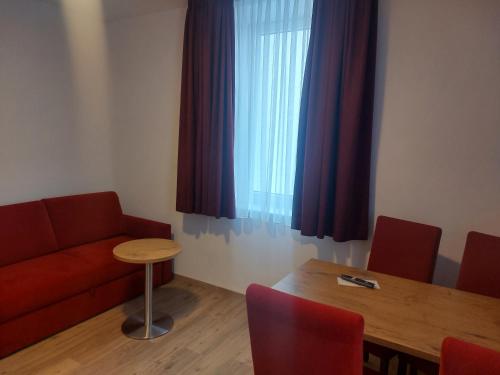Hotel Stern - image 12