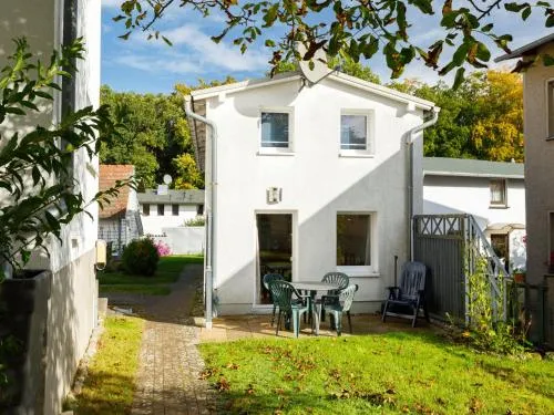 Holiday Home Delphin by Interhome in Zinnowitz, Deutschland