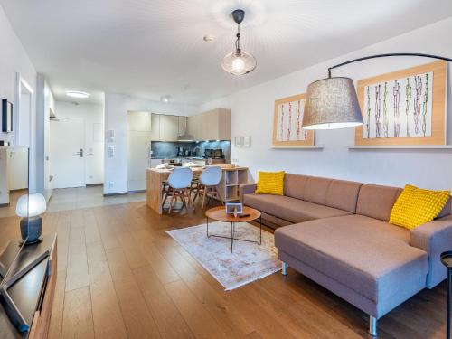  Apartment Seetraum alpe maritima Ski & See Top 3 by Interhome in Annenheim