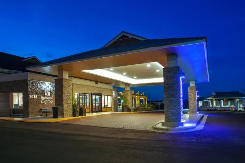 . Holiday Inn Express Kitty Hawk - Outer Banks, an IHG Hotel