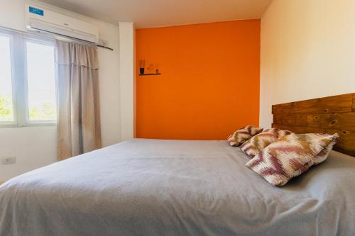 One-Bedroom Apartment image 8