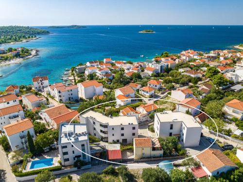 Two bedroom apartment with Sea view