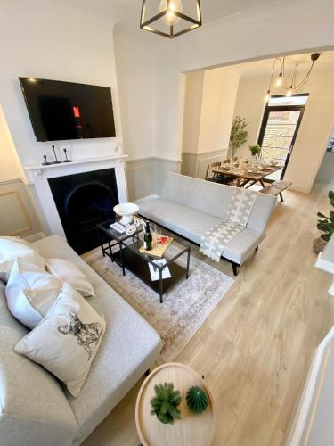 Carlton House, 3 Bedroom, Cinema, Mini golf, Wifi gîte à louer Northampton