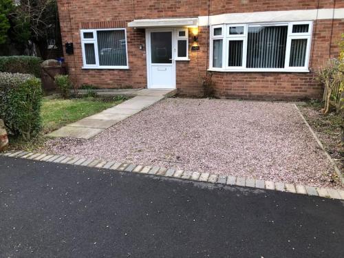 Entire 2 bed modern apartment - Apartment - Nantwich