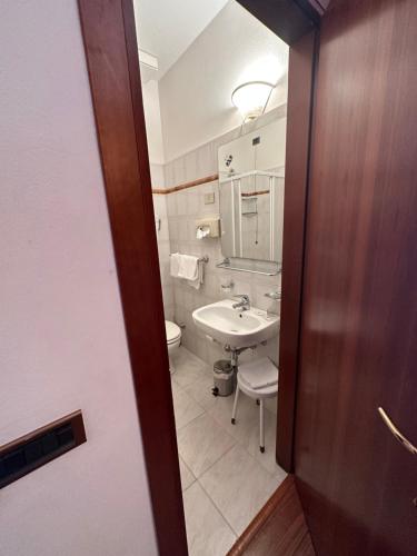 Hotel Aspromonte, Милан (фото 5)