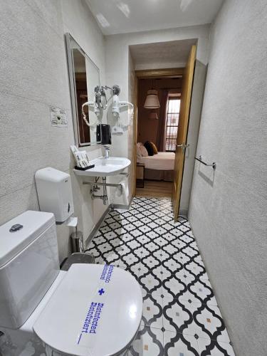 Hemd Hotels Puerta Real Boutique – Seville, KY