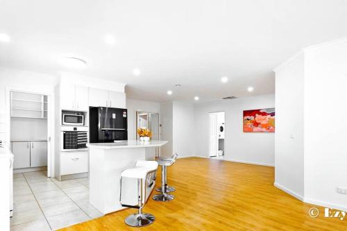 Suburb best family house Melbourne east