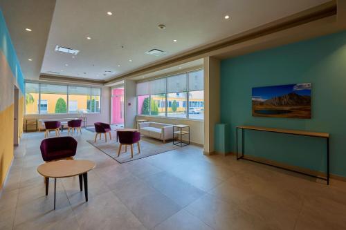 City Express by Marriott Suites Toluca in Toluca, Mexico