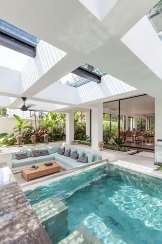 Exclusive luxury Tropical heaven