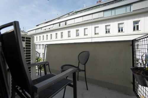 Charming Apartment with Balcony, Close to Stephansdom Cathedral, Vídeň (fotografie 8)