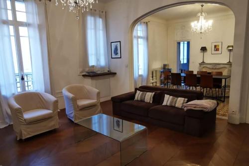 Appartement 120 m² Standing Hyper Centre Climatisé - Location saisonnière - Perpignan