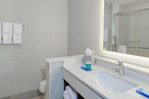 Holiday Inn Express & Suites - King George - Dahlgren, an IHG Hotel