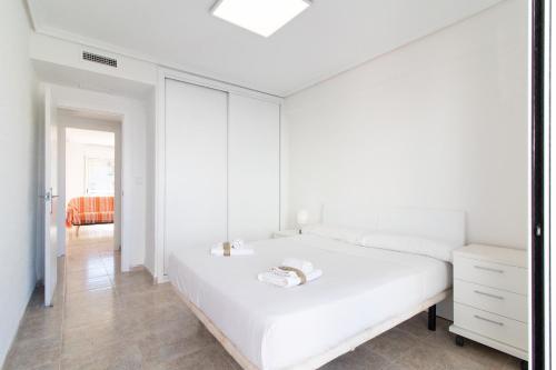  Global Properties, Las dachas 1 - Apartamento en primera línea de playa in Canet de Berenguer