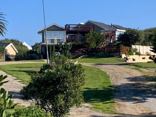 House on the Hill Paradise Beach