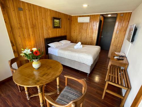 Hotel Costanera Pucón – Pucon, MI
