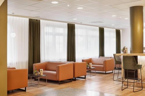 ล็อบบี้, เอช+ โฮเทล ดาร์มชตัท (H+ Hotel Darmstadt) in ดาร์มชตัท