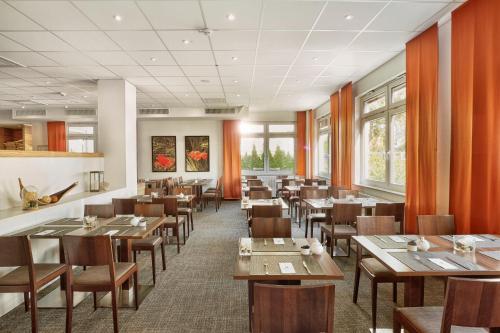 ห้องอาหาร, เอช+ โฮเทล ดาร์มชตัท (H+ Hotel Darmstadt) in ดาร์มชตัท