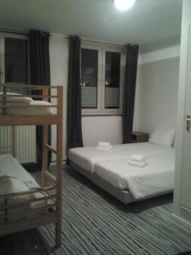 Hotel Dupuis - image 8