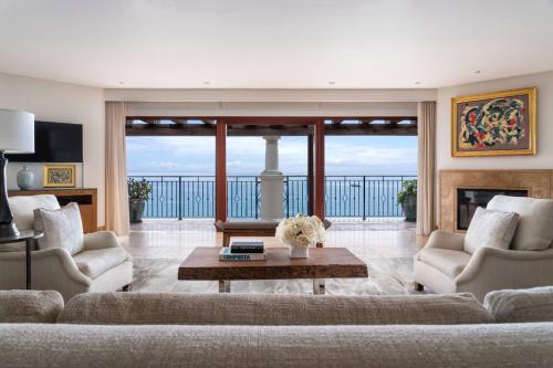 508163618 The Ritz-Carlton Bacara, Santa Barbara