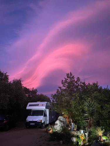 Camping car fixe dans la campagne - Location saisonnière - Pianottoli-Caldarello