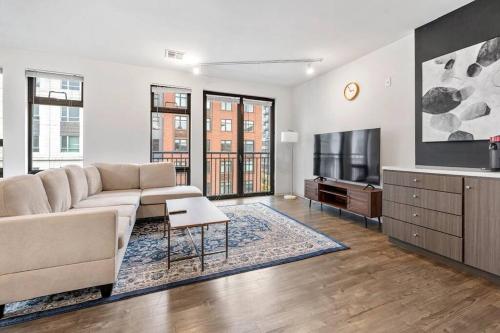 Amazing 2 Bedroom 2 Bathroom