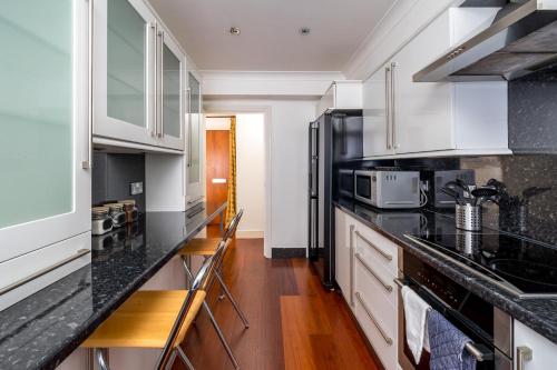 Stylish Deluxe 2br Duplex - Parking - Near Canary Wharf - London, UK