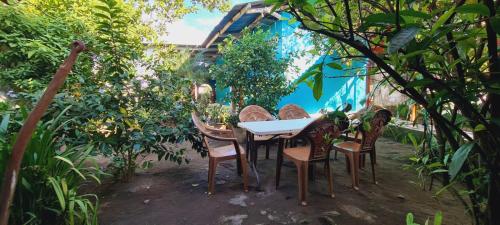 Сад, Hospedaje y Restaurante la cocina de Mami in Мойогальпа