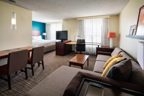 Residence Inn by Marriott Cypress Los Alamitos in Los Alamitos, USA