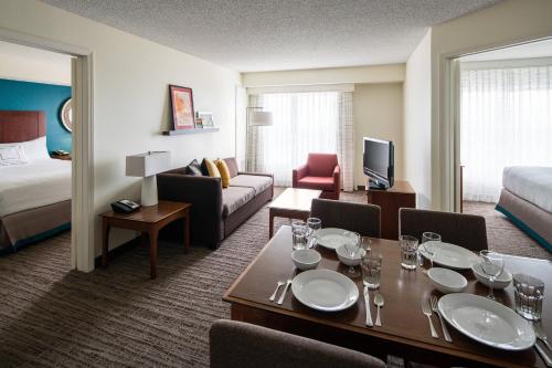 Residence Inn by Marriott Cypress Los Alamitos - main image