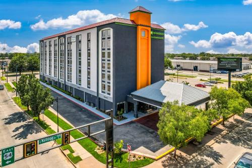 Wyndham Garden Wichita Downtown - image 12