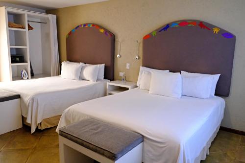 2 double beds