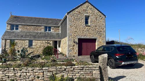 Beautiful Cornish Home "High on the Cliffs"