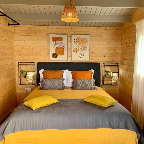 PicoTerrace View in กันเดลาเรีย