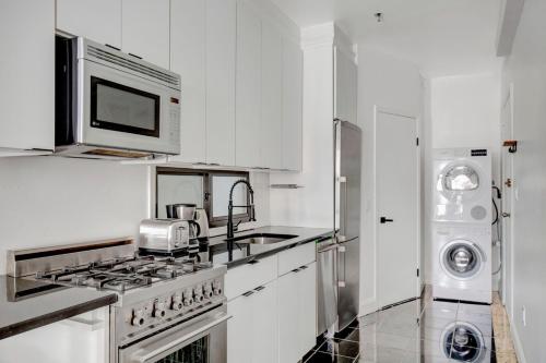 Gorgeous W Village 1BR w WD nr 1 PATH NYC-740, New York (fotografie 5)