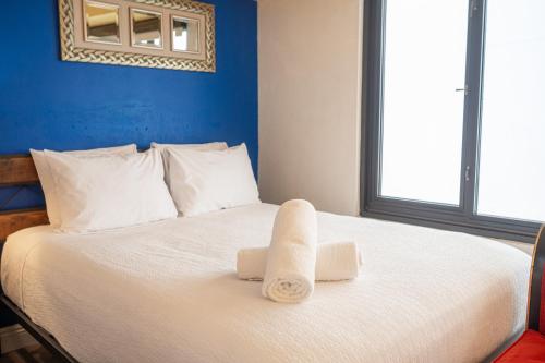 Stay Together Suites - Suite On The Strip Sleeps 8 - NO RESORT FEE, Las Vegas (photo 10)