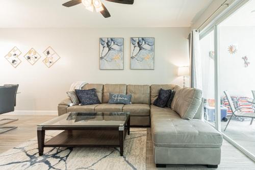 Greenlinks at Lely Luxury White Orchid Fully Renovated Modern 1st floor 3bdr Golf Resort Villa, Naples (Foto 10)