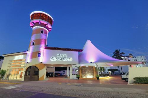 Costa Club Punta Arena - Desayuno Incluido in Puerto Vallarta, Mexico