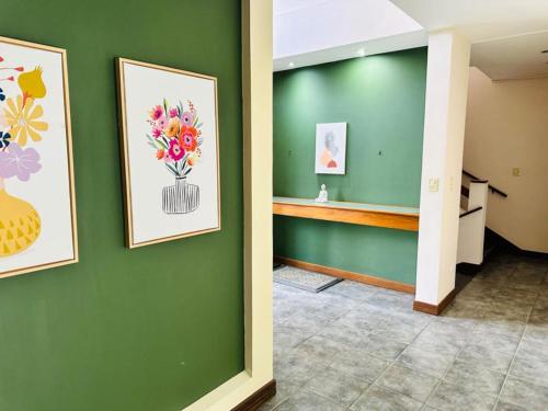 The Rainier Bed & Breakfast 5 in Pavas